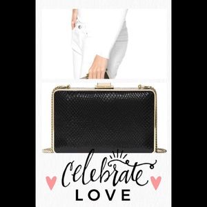 Michael Kors Pearl Medium Clutch Box